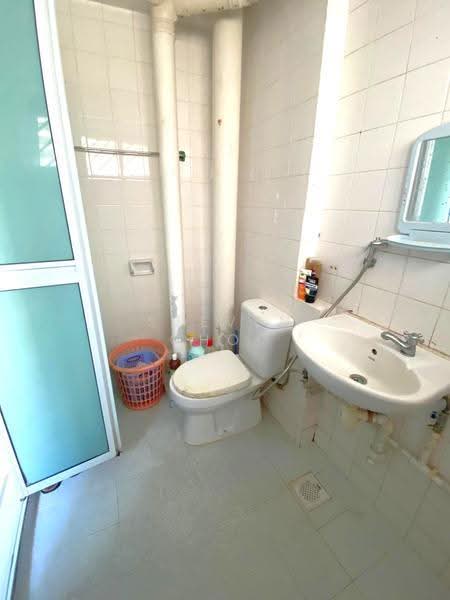 257 Bangkit Road, 257 Bangkit Road, Dairy Farm / Bukit Panjang / Choa Chu Kang, Room Rental, 120 sqft, HDB Flat For Rent, by Steven Choo, 500254433 - Bathroom - PropertyGuru.com.sg