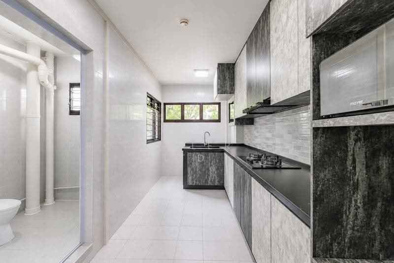 183 Yung Sheng Road, 183 Yung Sheng Road, Boon Lay / Jurong / Tuas, 3 Bedrooms, 1,249 sqft, HDB Flat For Sale, by Gina Tow, 500254460 - Kitchen - PropertyGuru.com.sg