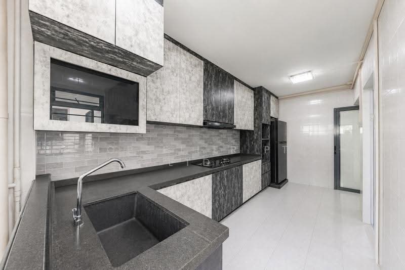183 Yung Sheng Road, 183 Yung Sheng Road, Boon Lay / Jurong / Tuas, 3 Bedrooms, 1,249 sqft, HDB Flat For Sale, by Gina Tow, 500254460 - Kitchen - PropertyGuru.com.sg