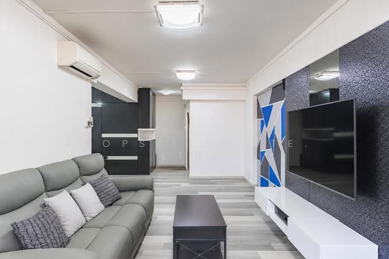 183 Yung Sheng Road, 183 Yung Sheng Road, Boon Lay / Jurong / Tuas, 3 Bedrooms, 1,249 sqft, HDB Flat For Sale, by Gina Tow, 500254460 - Living Room - PropertyGuru.com.sg