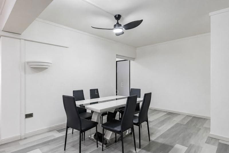 183 Yung Sheng Road, 183 Yung Sheng Road, Boon Lay / Jurong / Tuas, 3 Bedrooms, 1,249 sqft, HDB Flat For Sale, by Gina Tow, 500254460 - PropertyGuru.com.sg