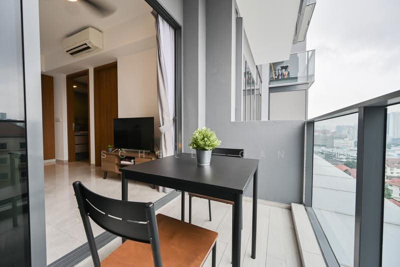 Stirling Residences, 25 Stirling Road, Alexandra / Commonwealth, 1 Bedroom, 441 sqft, Condominium For Sale, by Schelle Gan, 500254491 - Balcony - PropertyGuru.com.sg