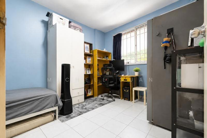 721 Jurong West Avenue 5, 721 Jurong West Avenue 5, Boon Lay / Jurong / Tuas, 3 Bedrooms, 1,119 sqft, HDB Flat For Sale, by Michele Guan, 500254492 - Bedroom - PropertyGuru.com.sg