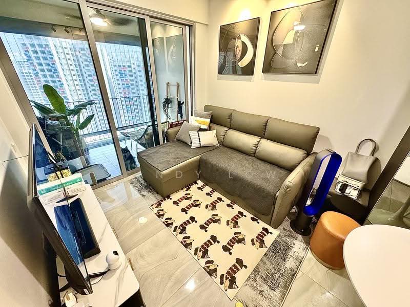 High Park Residences, 29 Fernvale Road, Seletar / Yio Chu Kang, 2 Bedrooms, 592 sqft, Condominium For Rent, by Landy Low, 500254493 - Living Room - PropertyGuru.com.sg