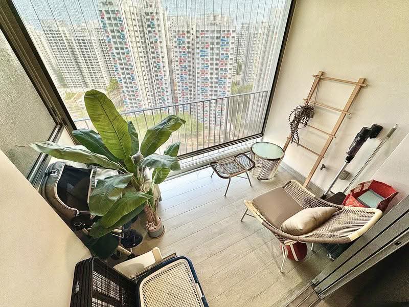 High Park Residences, 29 Fernvale Road, Seletar / Yio Chu Kang, 2 Bedrooms, 592 sqft, Condominium For Rent, by Landy Low, 500254493 - Balcony - PropertyGuru.com.sg