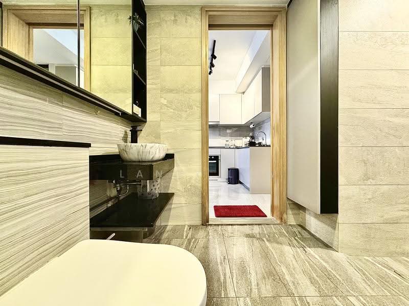 High Park Residences, 29 Fernvale Road, Seletar / Yio Chu Kang, 2 Bedrooms, 592 sqft, Condominium For Rent, by Landy Low, 500254493 - Bathroom - PropertyGuru.com.sg