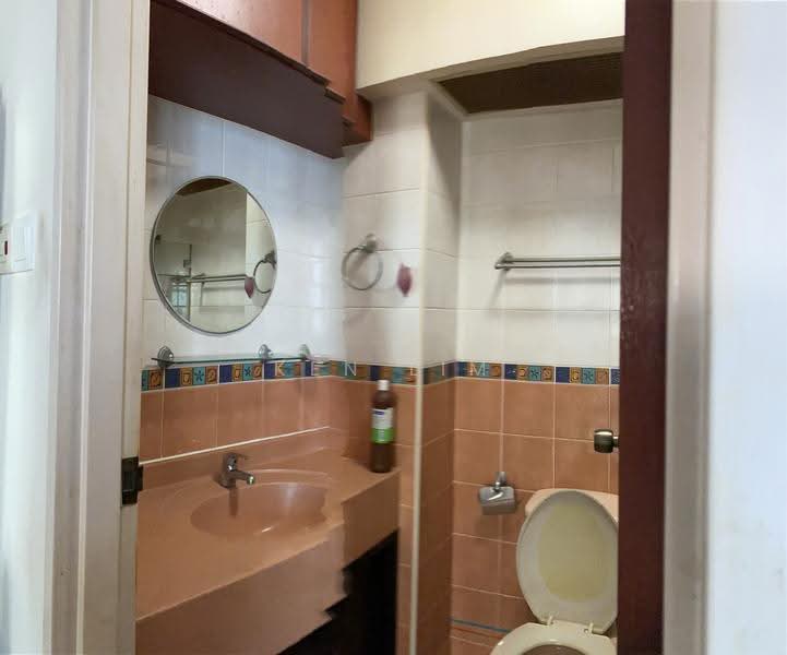 631 Senja Road, 631 Senja Road, Dairy Farm / Bukit Panjang / Choa Chu Kang, Room Rental, 150 sqft, HDB Flat For Rent, by Ken Lim, 500254502 - Bathroom - PropertyGuru.com.sg