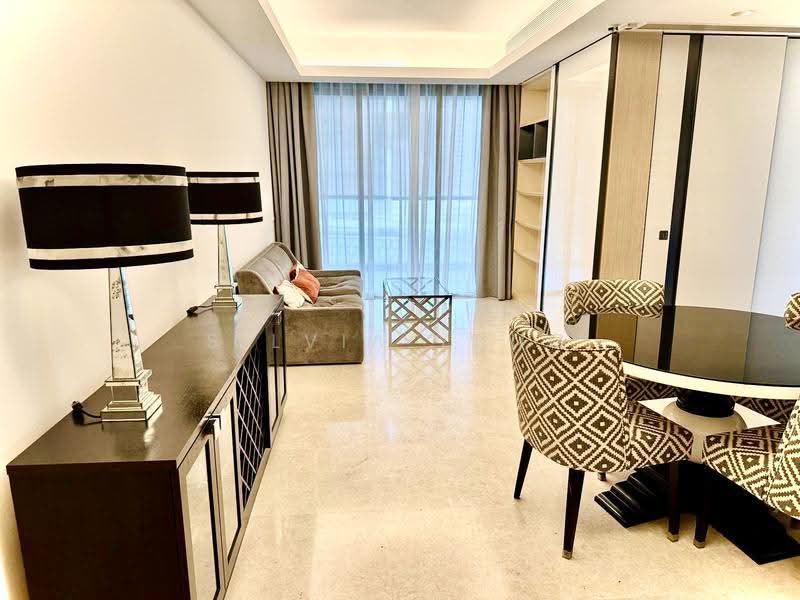 Cairnhill Nine, 9 Cairnhill Road, Orchard / River Valley, 2 Bedrooms, 1,044 sqft, Condominium For Sale, by Silvia Yang, 500254518 - PropertyGuru.com.sg