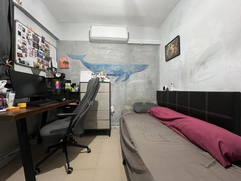 144 Bukit Batok West Avenue 6, 144 Bukit Batok West Avenue 6, Dairy Farm / Bukit Panjang / Choa Chu Kang, 2 Bedrooms, 775 sqft, HDB Flat For Sale, by Owen Tan, 500254524 - Bedroom - PropertyGuru.com.sg