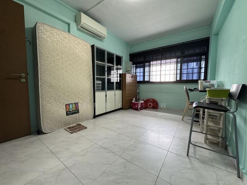 122 Lorong 2 Toa Payoh, 122 Lorong 2 Toa Payoh, Balestier / Toa Payoh, Room Rental, 150 sqft, HDB Flat For Rent, by Landy Low, 500254525 - Interior - PropertyGuru.com.sg