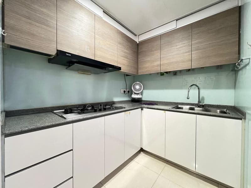 Terrasse, 23 Terrasse Lane, Hougang / Punggol / Sengkang, 4 Bedrooms, 1,421 sqft, Condominium For Sale, by Chan Xi, 500254528 - Kitchen - PropertyGuru.com.sg