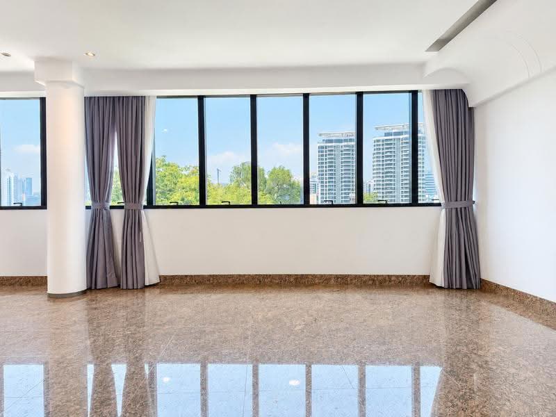 Grange 70, 70 Grange Road, Tanglin / Holland / Bukit Timah, 3 Bedrooms, 1,970 sqft, Condominium For Rent, by Lim Sheng Loo, 500254529 - View - PropertyGuru.com.sg