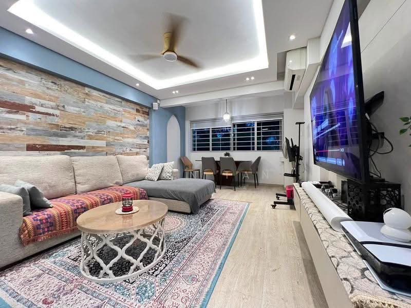 656 Woodlands Ring Road, 656 Woodlands Ring Road, Admiralty / Woodlands, 4 Bedrooms, 1,550 sqft, HDB Flat For Sale, by Owen Tan, 500254533 - Living Room - PropertyGuru.com.sg