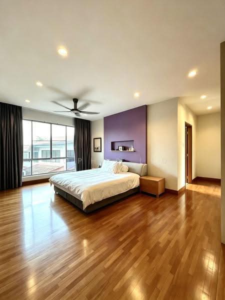 Mandarin Park, Clementi Park / Upper Bukit Timah, 6 Bedrooms, 5,000 sqft, Semi-Detached House For Sale, by Sophie Liu Hao, 500254542 - Bedroom - PropertyGuru.com.sg