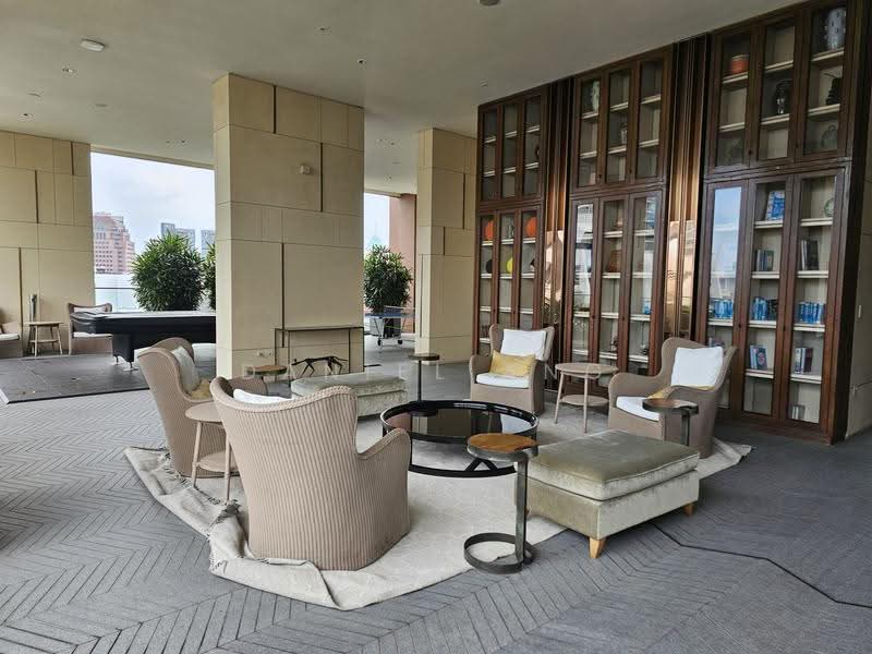 The Ritz-Carlton Residences, 65 Cairnhill Road, Orchard / River Valley, 3 Bedrooms, 2,831 sqft, Condominium For Sale, by Daniel Ang, 500254552 - Living Room - PropertyGuru.com.sg