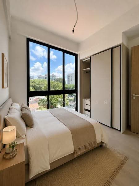 4 Bedder DUAL KEY, FREEHOLD, HOLLAND, MINS TO MRT, Tanglin / Holland / Bukit Timah, 4 Bedrooms, 1,400 sqft, Condominium For Sale, by Edmond Tan, 500254560 - Bedroom - PropertyGuru.com.sg