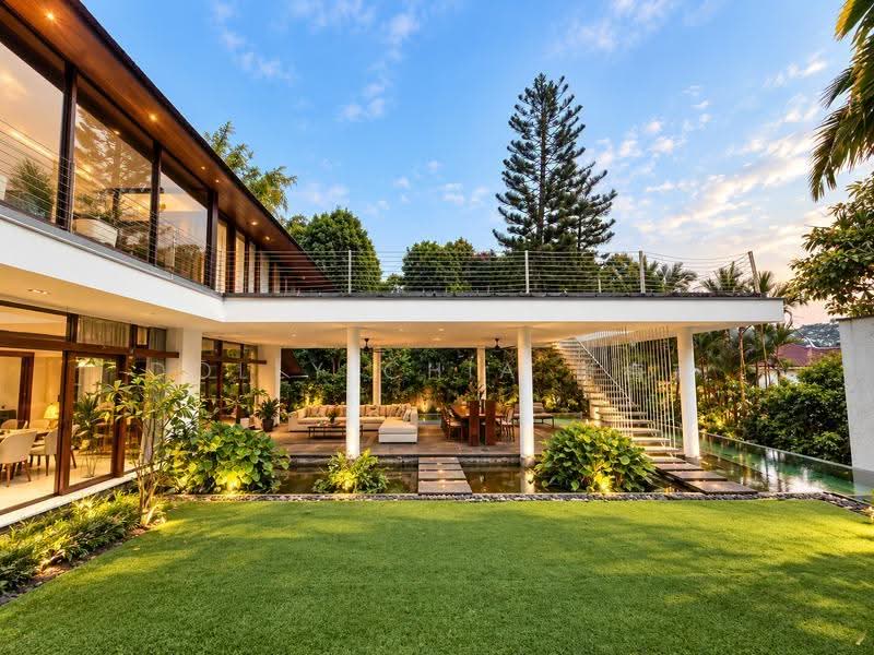 Ewart Park GCB, Ewart park, King Albert Park, Oei Tiong Ham Park, Holland Road, Leedon Park, Leedon Road, Rebecca road, Cornwall Gardens,, Tanglin / Holland / Bukit Timah, 6 Bedrooms, 11,000 sqft, Good Class Bungalow For Rent, by Dolly Chia 谢梅莉, 500254568 - Exterior - PropertyGuru.com.sg