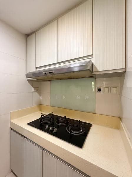The Quartz, 69 Compassvale Bow, Hougang / Punggol / Sengkang, 3 Bedrooms, 1,507 sqft, Condominium For Sale, by Kyle Ng, 500254572 - Kitchen - PropertyGuru.com.sg