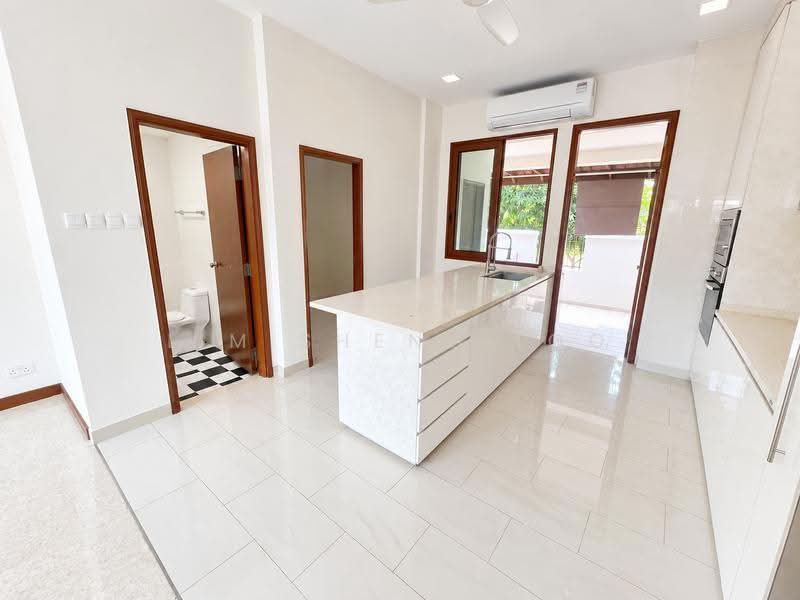 Pavilion Park, 51 Pavilion Circle, Dairy Farm / Bukit Panjang / Choa Chu Kang, 5 Bedrooms, 3,602 sqft, Terraced House For Rent, by Lim Sheng Loo, 500254573 - Kitchen - PropertyGuru.com.sg