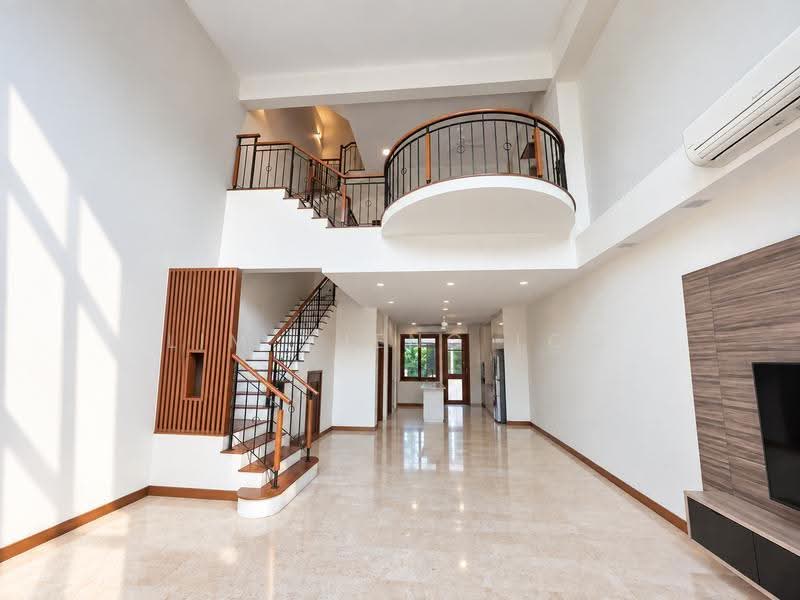 Pavilion Park, 51 Pavilion Circle, Dairy Farm / Bukit Panjang / Choa Chu Kang, 5 Bedrooms, 3,602 sqft, Terraced House For Rent, by Lim Sheng Loo, 500254573 - Living Room - PropertyGuru.com.sg