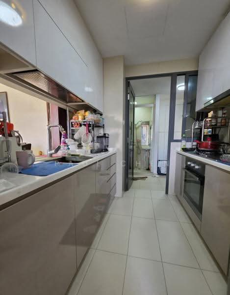 Wandervale, 351 Choa Chu Kang Avenue 3, Dairy Farm / Bukit Panjang / Choa Chu Kang, 3 Bedrooms, 1,098 sqft, Condominium For Sale, by Paul Chen, 500254578 - Kitchen - PropertyGuru.com.sg