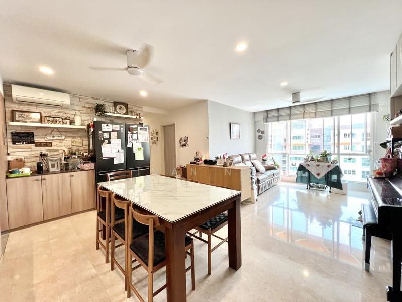 Evergreen Park, 31 Hougang Avenue 7, Hougang / Punggol / Sengkang, 4 Bedrooms, 1,345 sqft, Condominium For Sale, by Ivan Ng, 500254601 - Kitchen - PropertyGuru.com.sg