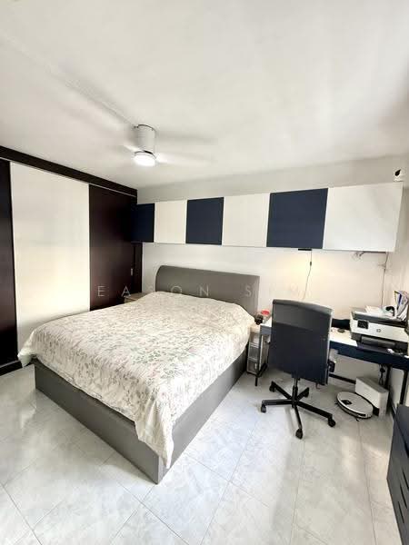 733 Tampines Street 71, 733 Tampines Street 71, Pasir Ris / Tampines, 3 Bedrooms, 1,109 sqft, HDB Flat For Sale, by Eason Sim 沈绍彬, 500254603 - Bedroom - PropertyGuru.com.sg