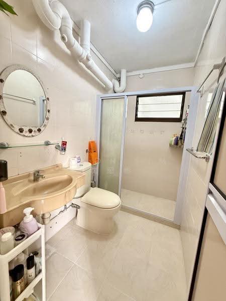 733 Tampines Street 71, 733 Tampines Street 71, Pasir Ris / Tampines, 3 Bedrooms, 1,109 sqft, HDB Flat For Sale, by Eason Sim 沈绍彬, 500254603 - Bathroom - PropertyGuru.com.sg