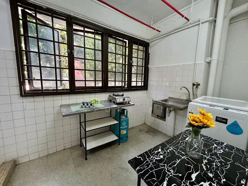 603 Ang Mo Kio Avenue 5, 603 Ang Mo Kio Avenue 5, Ang Mo Kio / Bishan / Thomson, Room Rental, 250 sqft, HDB Flat For Rent, by Desmond, 500254613 - Kitchen - PropertyGuru.com.sg