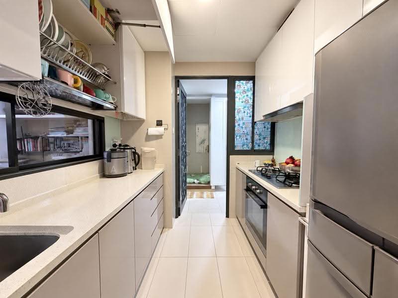 Wandervale, 351 Choa Chu Kang Avenue 3, Dairy Farm / Bukit Panjang / Choa Chu Kang, 3 Bedrooms, 1,130 sqft, Condominium For Rent, by Tan Hui Shan, 500254627 - Kitchen - PropertyGuru.com.sg