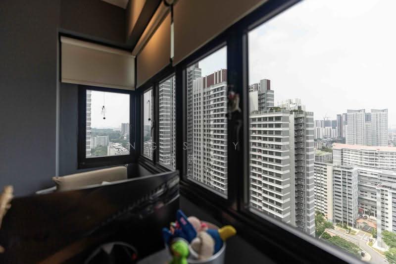 208B Clementi Avenue 6, 208B Clementi Avenue 6, Buona Vista / West Coast / Clementi New Town, 2 Bedrooms, 732 sqft, HDB Flat For Sale, by Hong Shiying 洪诗莹, 500254628 - View - PropertyGuru.com.sg