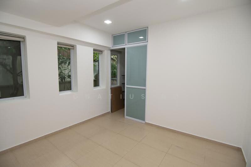 Kechubong Terrace, Jalan Kechubong, Seletar / Yio Chu Kang, 6 Bedrooms, 6,000 sqft, Detached House For Sale, by Ignatius Ng, 500254630 - Granny room - PropertyGuru.com.sg