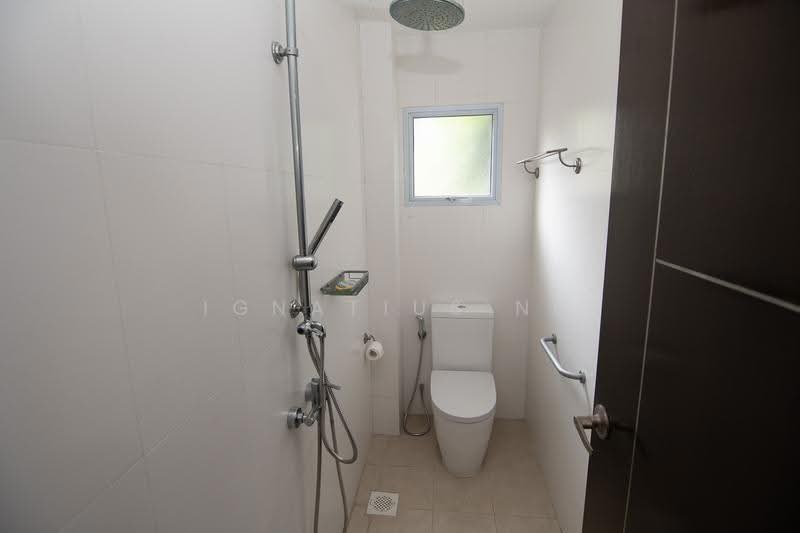 Kechubong Terrace, Jalan Kechubong, Seletar / Yio Chu Kang, 6 Bedrooms, 6,000 sqft, Detached House For Sale, by Ignatius Ng, 500254630 - PropertyGuru.com.sg