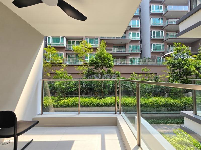8 @ Mount Sophia, 8 Mount Sophia, Orchard / River Valley, 1 Bedroom, 893 sqft, Condominium For Sale, by George Eng, 500254635 - Balcony - PropertyGuru.com.sg