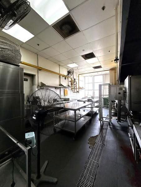 Enterprise One, 1 Kaki Bukit Road 1, Eunos / Geylang / Paya Lebar, 2,271 sqft, Factory / Workshop (B2) For Sale, by Marcus Goh, 500254638 - Kitchen - CommercialGuru.com.sg