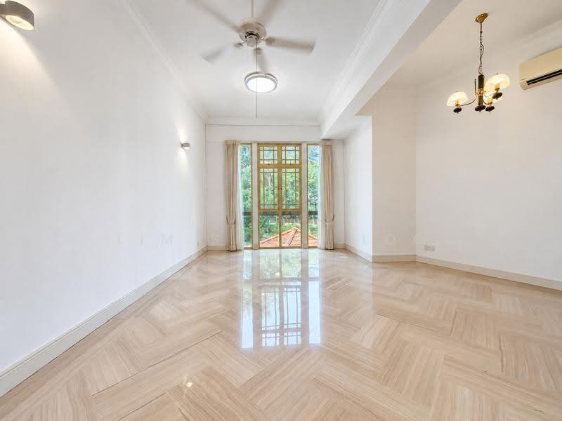 Orange Regency, 101 Fernhill Road, Tanglin / Holland / Bukit Timah, 3 Bedrooms, 2,422 sqft, Apartment For Rent, by Lim Sheng Loo, 500254639 - Living Room - PropertyGuru.com.sg