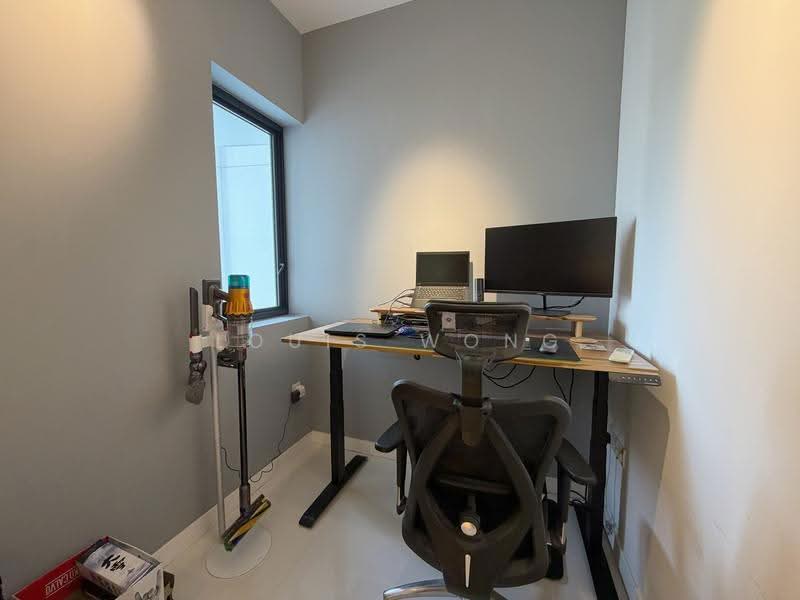 d'Leedon (Former Farrer Court), 13 Leedon Heights, Tanglin / Holland / Bukit Timah, 1 Bedroom, 635 sqft, Condominium For Sale, by Louis Wong, 500254647 - Study - PropertyGuru.com.sg