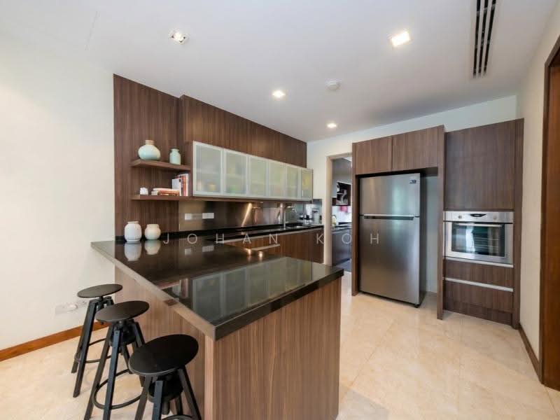Renovated Semi Detached | Lucky Heights Spring Side Park Estate, Jalan Remis Lucky Heights Bayshore Sennett Lane, Bedok / Upper East Coast, 5 Bedrooms, 4,000 sqft, Semi-Detached House For Rent, by Johan Koh, 500254652 - Kitchen - PropertyGuru.com.sg