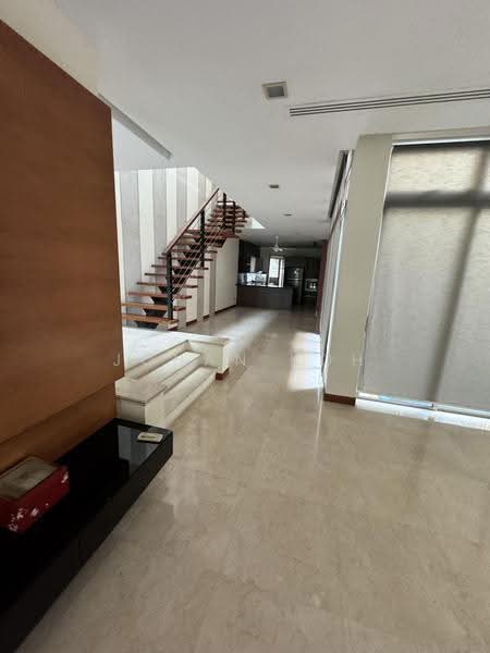 Renovated Semi Detached | Lucky Heights Spring Side Park Estate, Jalan Remis Lucky Heights Bayshore Sennett Lane, Bedok / Upper East Coast, 5 Bedrooms, 4,000 sqft, Semi-Detached House For Rent, by Johan Koh, 500254652 - Interior - PropertyGuru.com.sg