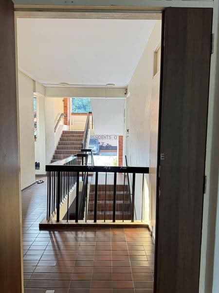 Loyang Valley, 200 Loyang Avenue, Changi Airport / Changi Village, 3 Bedrooms, 1,900 sqft, Condominium For Rent, by Lin Sallee 林玥廷, 500254655 - Corridor - PropertyGuru.com.sg