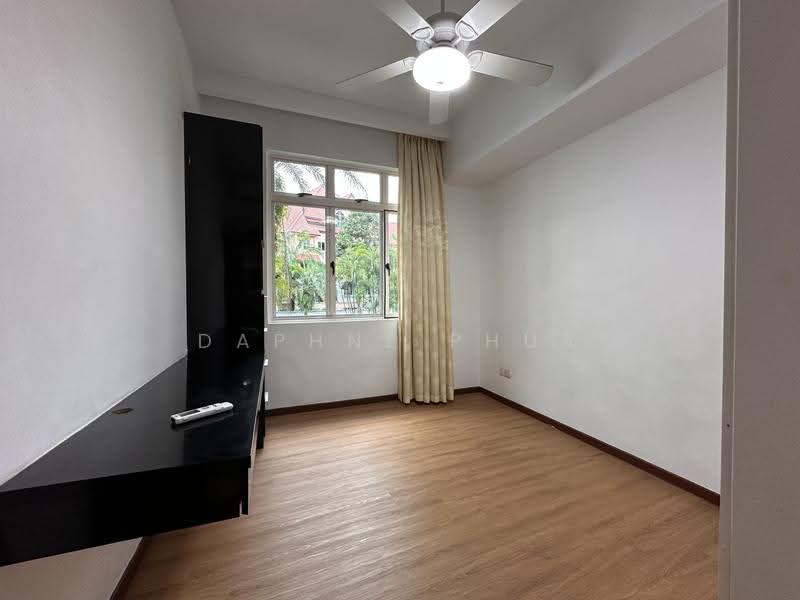 Seletar Springs Condominium, 106 Gerald Drive, Seletar / Yio Chu Kang, 2 Bedrooms, 926 sqft, Condominium For Sale, by Daphne Phua, 500254664 - Interior - PropertyGuru.com.sg