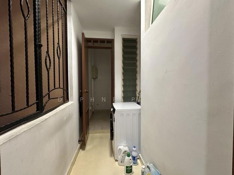 Seletar Springs Condominium, 106 Gerald Drive, Seletar / Yio Chu Kang, 2 Bedrooms, 926 sqft, Condominium For Sale, by Daphne Phua, 500254664 - Interior - PropertyGuru.com.sg