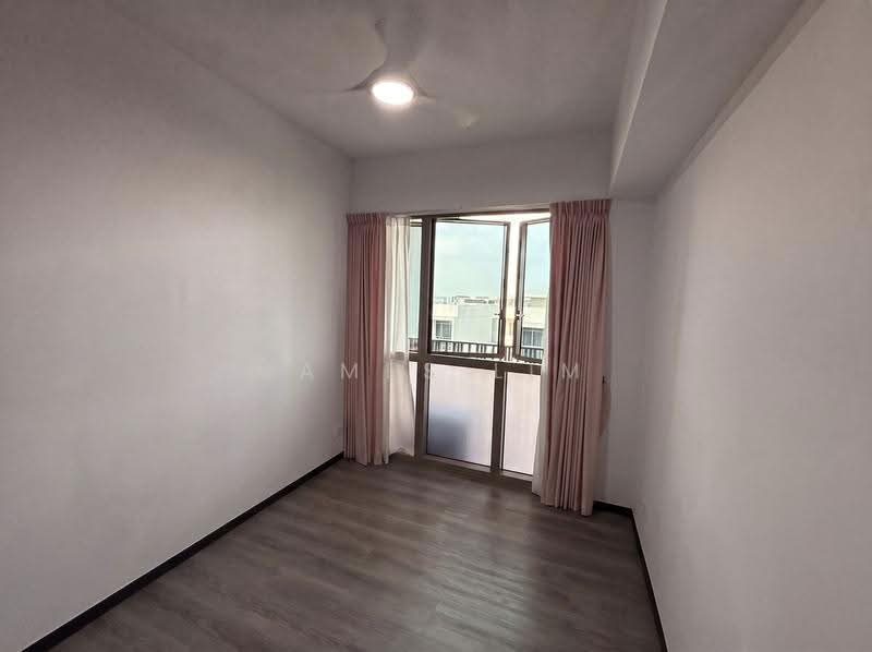 Pasir Ris 8, 12 Pasir Ris Drive 8, Pasir Ris / Tampines, Room Rental, 83 sqft, Apartment For Rent, by James Lim, 500254666 - Common room - PropertyGuru.com.sg