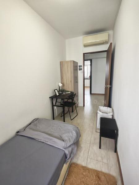 Le Crescendo, 233 Paya Lebar Road, Eunos / Geylang / Paya Lebar, Room Rental, 120 sqft, Condominium For Rent, by Steve Voon, 500254690 - Bedroom - PropertyGuru.com.sg