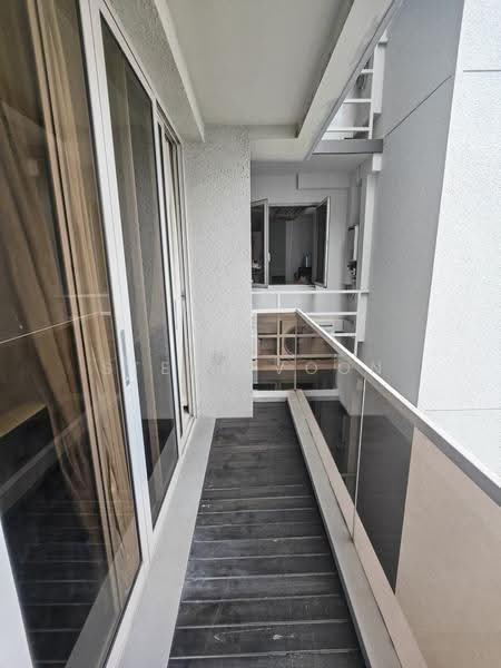 Le Crescendo, 233 Paya Lebar Road, Eunos / Geylang / Paya Lebar, Room Rental, 120 sqft, Condominium For Rent, by Steve Voon, 500254690 - Balcony - PropertyGuru.com.sg