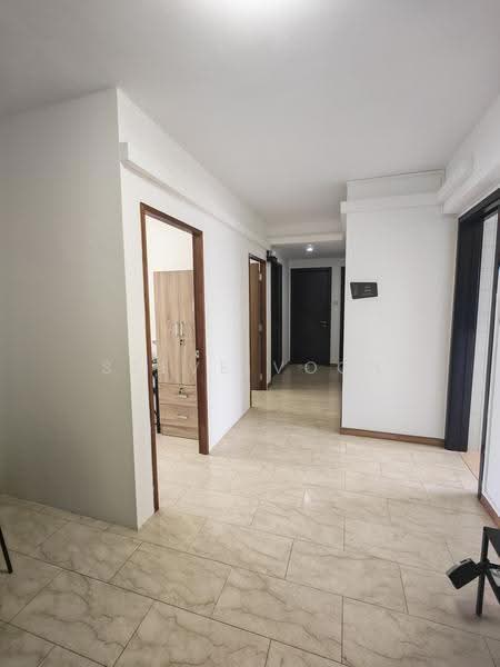 Le Crescendo, 233 Paya Lebar Road, Eunos / Geylang / Paya Lebar, Room Rental, 120 sqft, Condominium For Rent, by Steve Voon, 500254690 - Corridor - PropertyGuru.com.sg