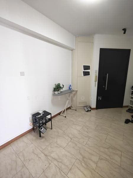 Le Crescendo, 233 Paya Lebar Road, Eunos / Geylang / Paya Lebar, Room Rental, 120 sqft, Condominium For Rent, by Steve Voon, 500254690 - Entrance - PropertyGuru.com.sg