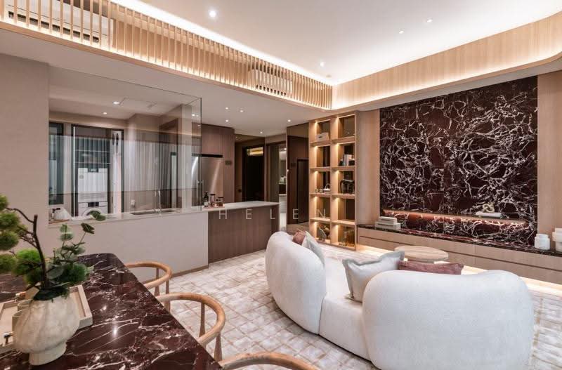 Amberwood at Holland, Tanglin / Holland / Bukit Timah, 3 Bedrooms, 958 sqft, Condominium For Sale, by Helen Yap, 500254697 - Living Room - PropertyGuru.com.sg