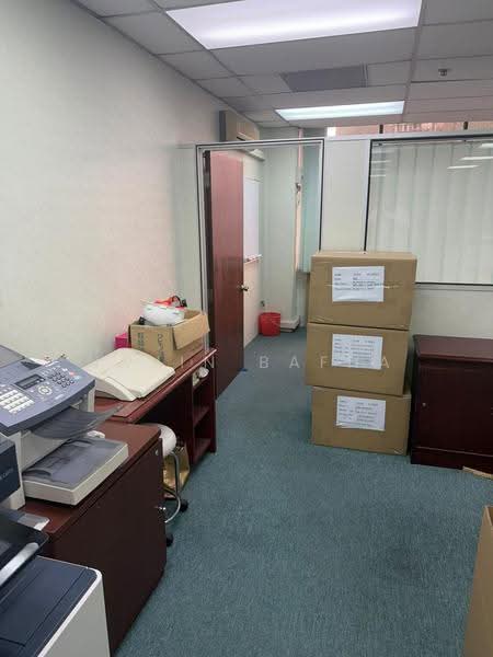 International Plaza, 10 Anson Road, Chinatown / Tanjong Pagar, 678 sqft, Office For Rent, by Navin Bafna, 500254698 - Interior - CommercialGuru.com.sg