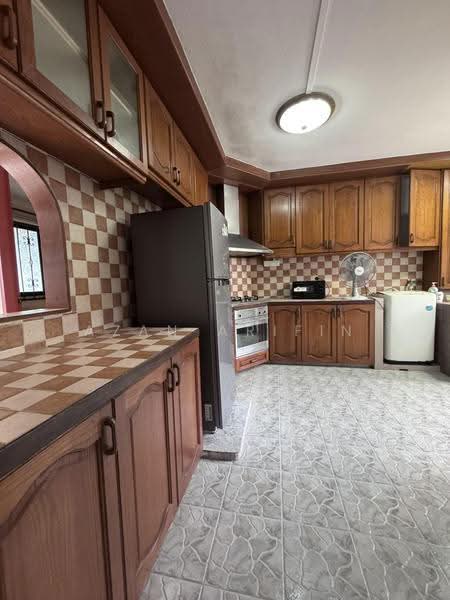 542 Bukit Batok Street 52, 542 Bukit Batok Street 52, Dairy Farm / Bukit Panjang / Choa Chu Kang, 3 Bedrooms, 1,582 sqft, HDB Flat For Rent, by Azan Arifin, 500254700 - Kitchen - PropertyGuru.com.sg